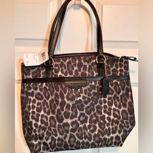 NWT- Beautiful Coach Tote